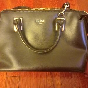Guess 1981 vintage ( handbag / Crossbody)